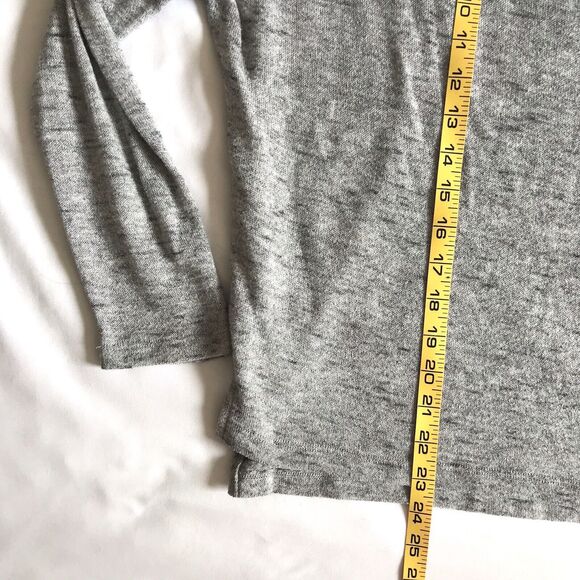 BDG Pullover Sweater Gray Heather Knit Long Sleeve V Neck Size S Hi Lo Pocket - Picture 8 of 9